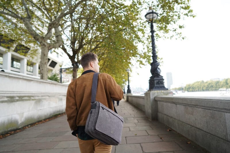 TRP0240 Troop London Classic Canvas Laptop Messenger Bag - 16.5 Diagonally - Image 40
