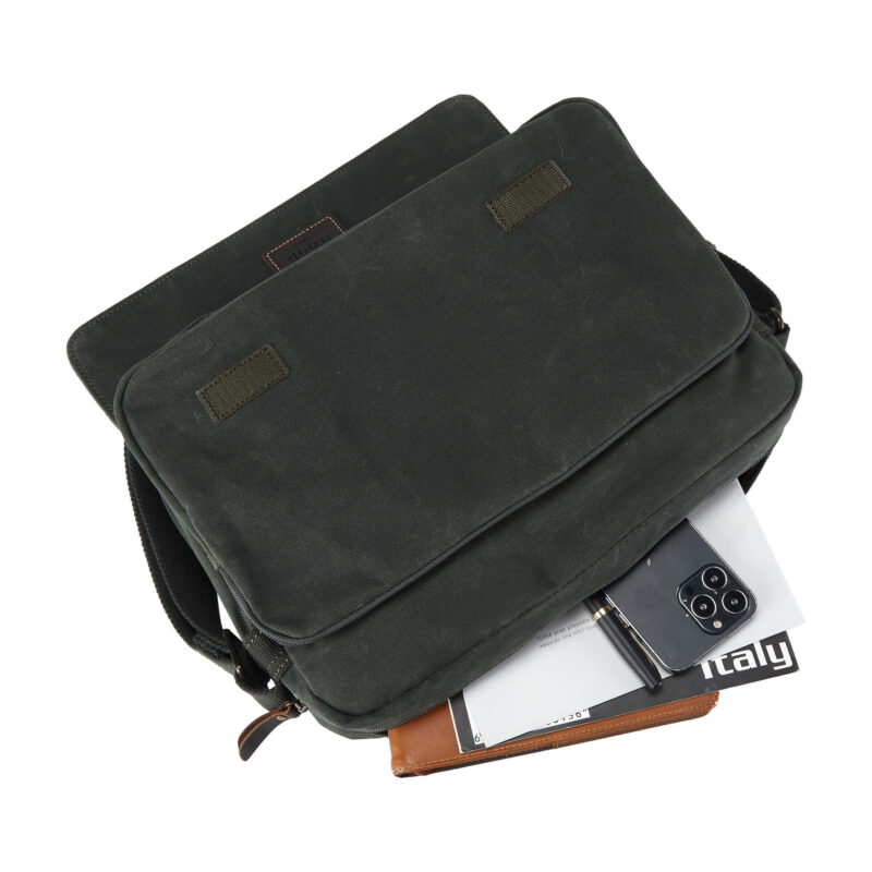 TRP0241 Troop London Classic Canvas Messenger Bag - Image 52